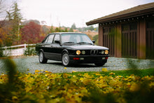 Load image into Gallery viewer, CSF BMW E28 M5 (US and Euro) / E24 M635CSi / E24 M6 High-Performance Radiator