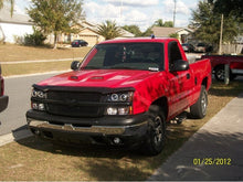 Load image into Gallery viewer, Spyder Chevy Silverado 1500 03-06 Projector LED Halo LED Amber Reflector Blk PRO-YD-CS03-AM-BK