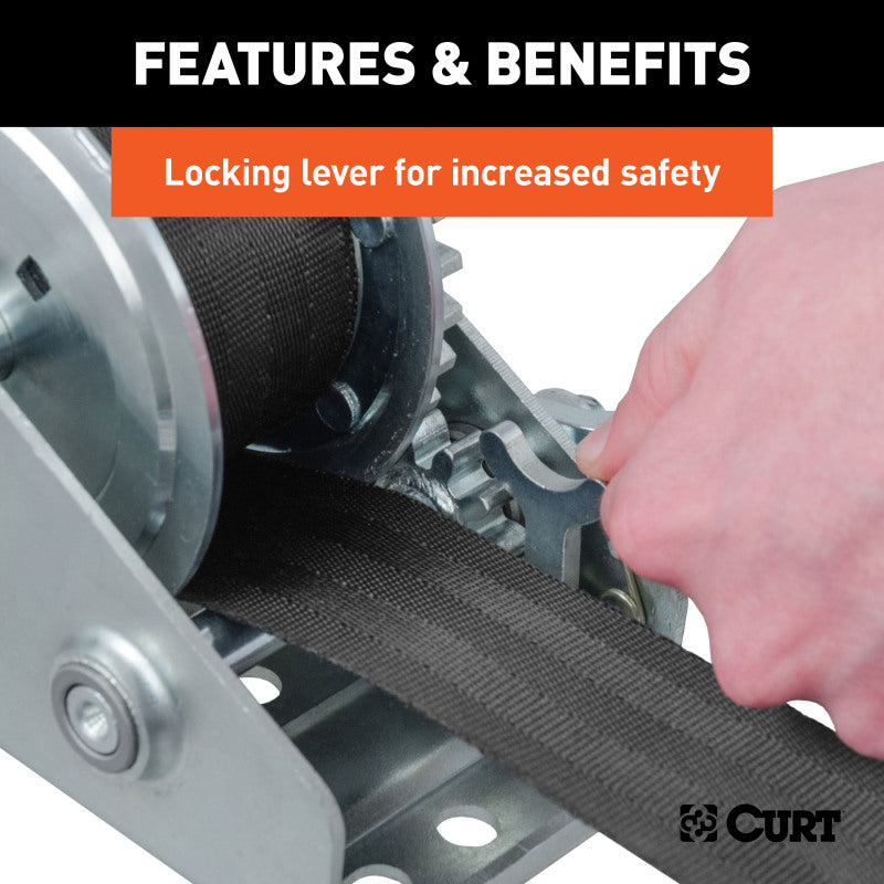 Curt Hand Winch w/15ft Strap (900lbs 6-1/2in Handle)