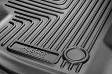 Load image into Gallery viewer, Photo - Close Up