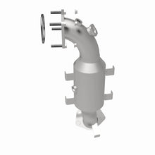 Load image into Gallery viewer, MagnaFlow Direct Fit Catalytic Converter 2020 Jeep Cherokee Single Underbody 2L