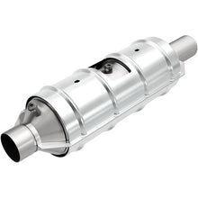 Load image into Gallery viewer, MagnaFlow DF Catalytic Conv 00-05 Ford Excursion / 99-04 F-250 SD / 99-04 F-350 SD (California)