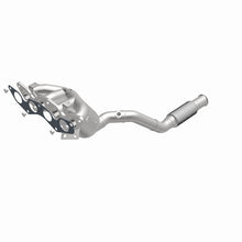 Load image into Gallery viewer, MagnaFlow Direct Fit Catalytic Converter 2018-2021 Ford EcoSport Single Manifold 2L