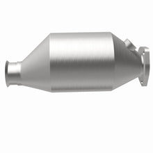Load image into Gallery viewer, MagnaFlow 77-79 Transporter L4 Direct Fit Converter