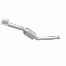 Load image into Gallery viewer, MagnaFlow Direct Fit Catalytic Converter OEM 11-12 Jeep Grand Cherokee 3.6L