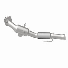 Load image into Gallery viewer, MagnaFlow Direct Fit Catalytic Converter 16-17 Ford Focus 2.3L Underbody