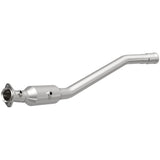 MagnaFlow Direct Fit Catalytic Converter 13-14 Mercedes-Benz GL450 V8 4.6 OEM Underbody