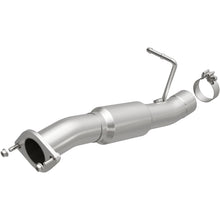 Load image into Gallery viewer, MagnaFlow Direct Fit Catalytic Converter 2001-2006 Chevrolet Silverado 3500