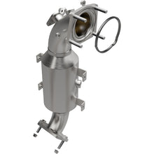 Load image into Gallery viewer, MagnaFlow Direct Fit Catalytic Converter 2020 Jeep Cherokee Single Underbody 2L