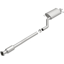 Load image into Gallery viewer, MagnaFlow Direct Fit Catalytic Conv 16-18 Kia Sorento OEM Grade Federal / EPA Compliant UnderBody