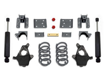 Load image into Gallery viewer, MaxTrac 14-16 GM C/K1500 2WD/4WD Extended/Crew Cab w/Cast Steel Susp. 4in/6in Lowering Kit