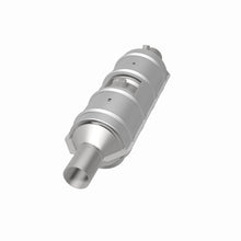 Load image into Gallery viewer, MagnaFlow DF Catalytic Conv 00-05 Ford Excursion / 99-04 F-250 SD / 99-04 F-350 SD (California)
