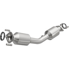 Load image into Gallery viewer, MagnaFlow Direct Fit Catalytic Converter 2018 Nissan Versa 1.6L