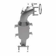 Load image into Gallery viewer, MagnaFlow Direct Fit Catalytic Converter 2020 Jeep Cherokee Single Underbody 2L