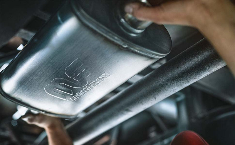 MagnaFlow Muffler Red Pack Series Glasspack 3.5 Dia 12 2/2 RP