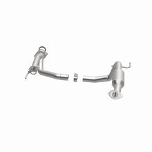 Load image into Gallery viewer, MagnaFlow Direct Fit Catalytic Converter 05-11 Toyota Tacoma 4.0L