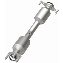 Load image into Gallery viewer, MagnaFlow Direct Fit Catalytic Converter 2018 Nissan Versa 1.6L