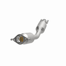 Load image into Gallery viewer, MagnaFlow Direct Fit Catalytic Converter 2018 Nissan Versa 1.6L