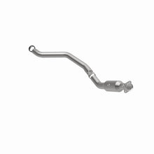 Load image into Gallery viewer, MagnaFlow Direct Fit Catalytic Converter 13-14 Mercedes-Benz GL450 V8 4.6 OEM Underbody