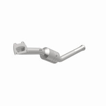 Load image into Gallery viewer, MagnaFlow Direct Fit Catalytic Converter OEM 11-12 Jeep Grand Cherokee 3.6L