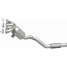 Load image into Gallery viewer, MagnaFlow Direct Fit Catalytic Converter 2018-2021 Ford EcoSport Single Manifold 2L