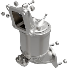 Load image into Gallery viewer, MagnaFlow Direct Fit Catalytic Converter 21-22 Kia Sorento 2.5L OEM
