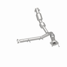 Load image into Gallery viewer, MagnaFlow Direct Fit Catalytic Converter 2021 Ford F-150 Right Underbody 3.5L
