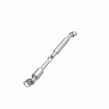 Load image into Gallery viewer, MagnaFlow Direct Fit Catalytic Converter 2020 Hyundai Sonata Rear Underbody 1.6L