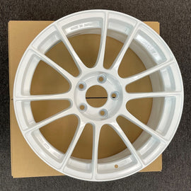 SSR GTX04 18x9.5 5x114.3 22mm Offset White Wheel *SPECIAL ORDER-NO CANCELLATION/RETURN*