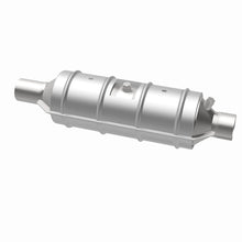 Load image into Gallery viewer, MagnaFlow DF Catalytic Conv 00-05 Ford Excursion / 99-04 F-250 SD / 99-04 F-350 SD (California)