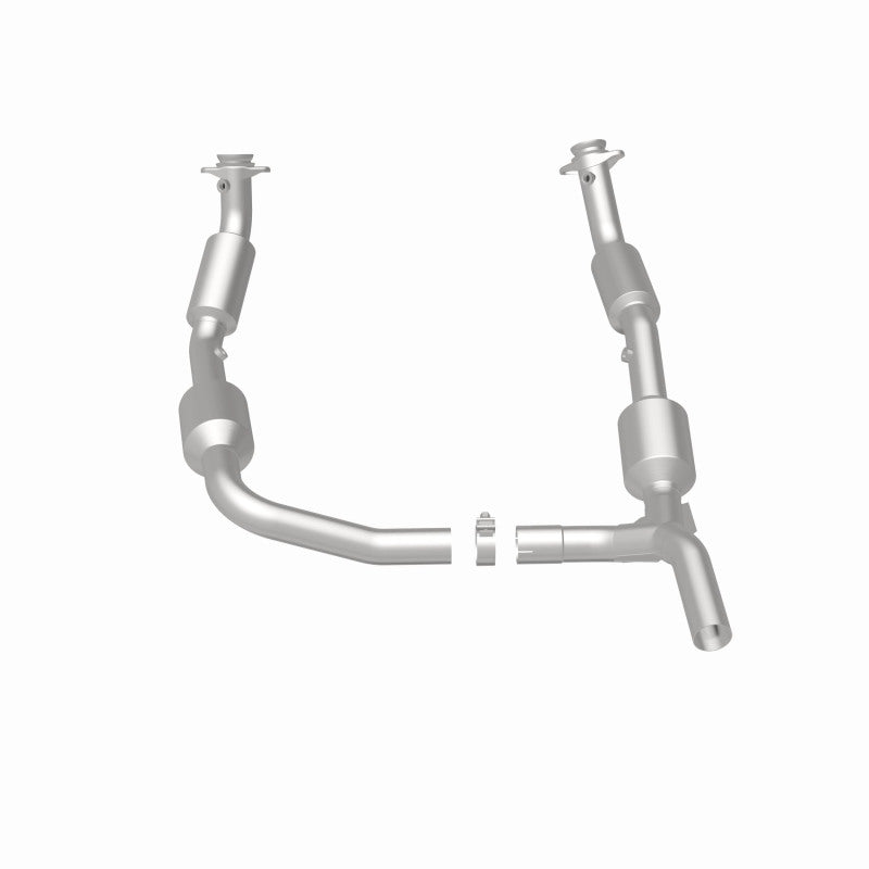 MagnaFlow Direct Fit Catalytic Converter OEM 07-08 Ford E-150