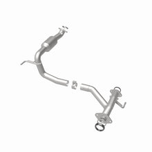 Load image into Gallery viewer, MagnaFlow Direct Fit Catalytic Converter 05-11 Toyota Tacoma 4.0L