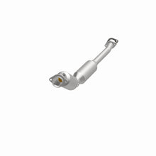 Load image into Gallery viewer, MagnaFlow Direct Fit Catalytic Converter 2004-2008 Ford Crown Victoria 4.6L