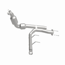 Load image into Gallery viewer, MagnaFlow Direct Fit Catalytic Converter 21-23 F-150 3.5 Right OEM