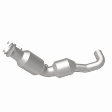 Load image into Gallery viewer, MagnaFlow Direct Fit Catalytic Converter 2021 Ford F-150 Left Underbody 3.5L