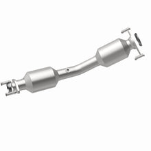 Load image into Gallery viewer, MagnaFlow Direct Fit Catalytic Converter 2018 Nissan Versa 1.6L