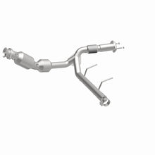 Load image into Gallery viewer, MagnaFlow Direct Fit Catalytic Converter 2021 Ford F-150 Right Underbody 3.5L