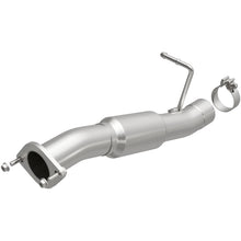 Load image into Gallery viewer, MagnaFlow Direct Fit Catalytic Converter 2001-2006 Chevrolet Silverado 3500