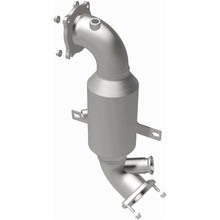 Load image into Gallery viewer, MagnaFlow Direct Fit Catalytic Converter 18-20 Alfa Romeo Giulia Single Underbody 2L