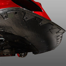 Load image into Gallery viewer, Ford Racing 20-21 Mustang GT500 Carbon Fiber Front Splitter Kit