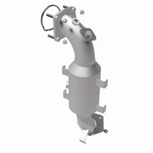 Load image into Gallery viewer, MagnaFlow Direct Fit Catalytic Converter 2020 Jeep Cherokee Single Underbody 2L