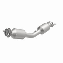Load image into Gallery viewer, MagnaFlow Direct Fit Catalytic Converter 2018 Nissan Versa 1.6L