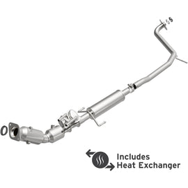MagnaFlow Direct Fit Catalytic Converter 12-15 Toyota Prius Plug -In Underbody 1.8L