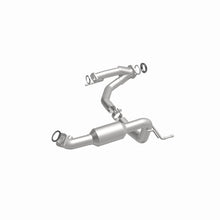 Load image into Gallery viewer, MagnaFlow Direct Fit Catalytic Converter 05-11 Toyota Tacoma 4.0L