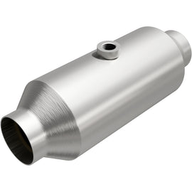 MagnaFlow Universal Catalytic Converter 2.50 1/O2 CA 5in Spun CA