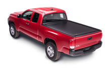 Load image into Gallery viewer, Retrax 2022+ Toyota Tundra CrewMax 5.5ft Bed RetraxONE MX