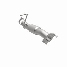 Load image into Gallery viewer, MagnaFlow Direct Fit Catalytic Converter 2001-2006 Chevrolet Silverado 3500