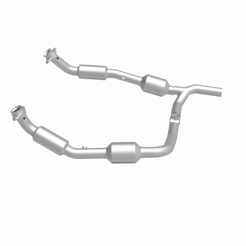 MagnaFlow Direct Fit Catalytic Converter OEM 07-08 Ford E-150