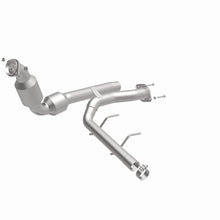 Load image into Gallery viewer, MagnaFlow Direct Fit Catalytic Converter 21-23 F-150 3.5 Right OEM