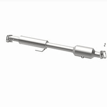 Load image into Gallery viewer, Magnaflow 2015 Kia Optima 2.4L Direct Fit Cat Converter (California Grade)